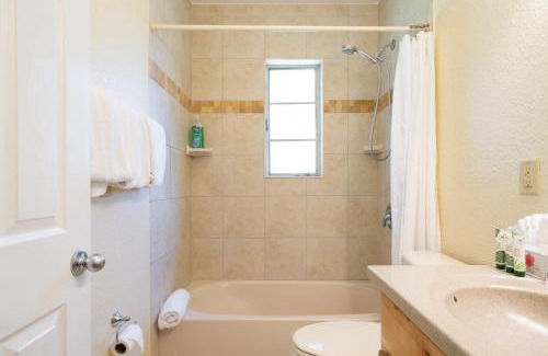 Safety Harbor Hotel | Mar Bay Exclusive Suites