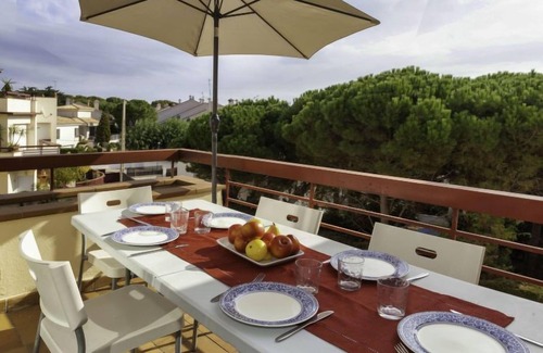 Llanca House | Mar Nou by Interhome