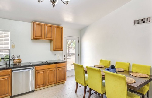 Marana House | Marana Gem: 28 Mi to Tucson, Pets Welcome