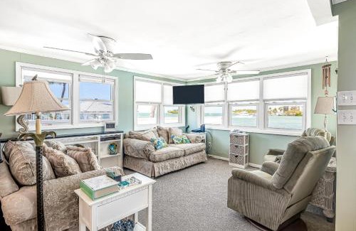 Marathon House | Marathon Magic