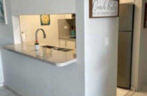 Isla Verde Apartment | Marbella del Caribe Oeste Cozy 2 Bedroom steps away from the beach