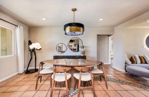 Panorama Heights House | @ Marbella Lane - The Moon Designer Home right behind the JTNP