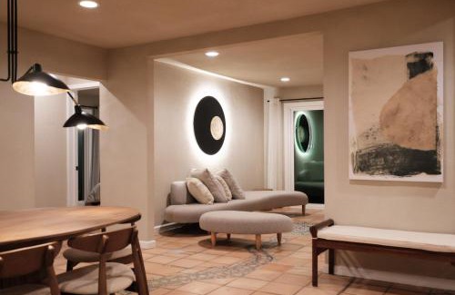Panorama Heights House | @ Marbella Lane - The Moon Designer Home right behind the JTNP