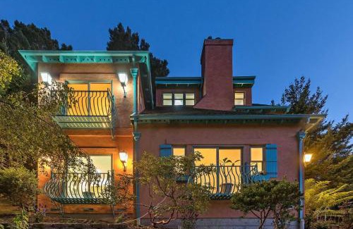 Rockaway Beach Villa | @ Marbella Lane Tuscan Villa with Hot Tub