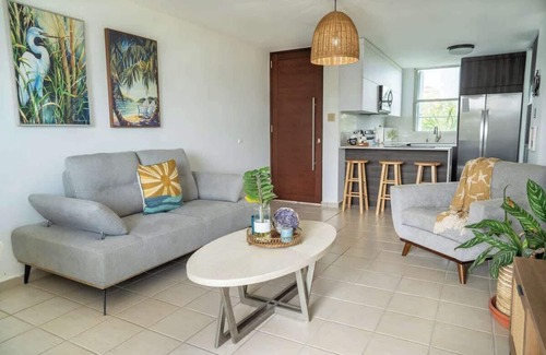 Machos Condo | Marbella | PH Rooftop Oasis in Costa Brava, Ceiba