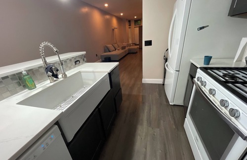 Downtown Baltimore House | Marble Hill Manor