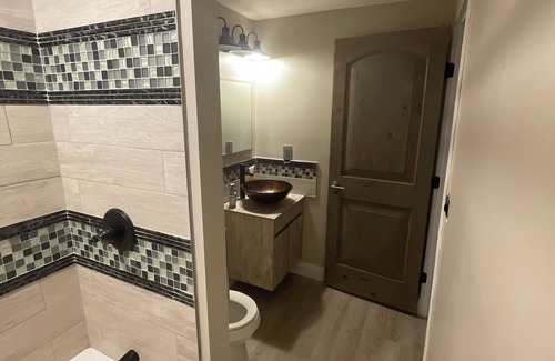 Downtown Baltimore Condo | Marble Hill Modern