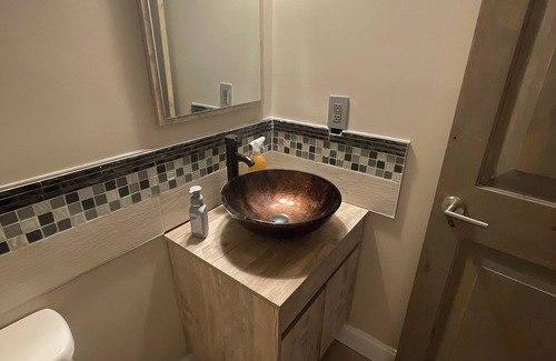 Downtown Baltimore Condo | Marble Hill Modern