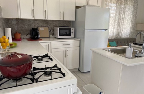 St. John's Apartment | Marble Hill - Pretty apartment close to everything