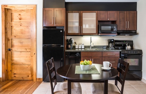 Steady Brook Resort | Marble Inn Resort