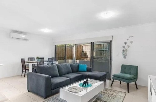Pallara House | Marcelo House x Excellent location