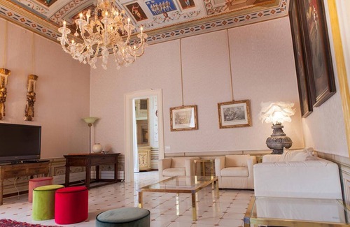 Fermo House | MarcheAmore - Palazzo Vinci Gigliucci - Noble Apartments In City Center