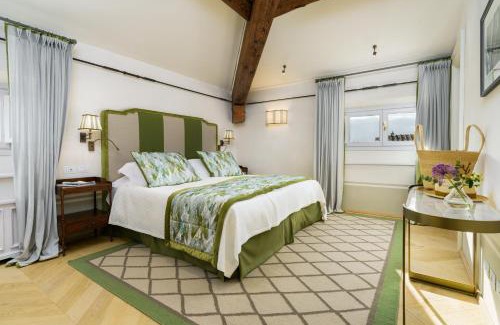 Santa Croce Apartment | Marchesa Olympia - La Dimora degli Affreschi Florence