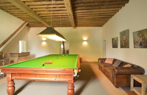 Marchin House | Marchin Castle with Sauna