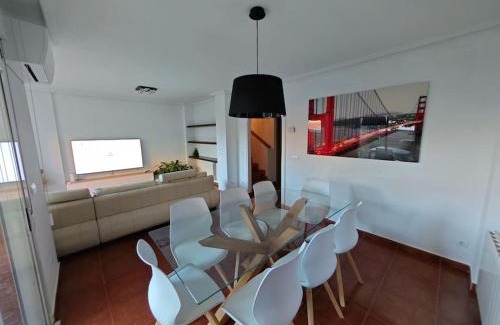 Aldeamayor de San Martin House | Marel Valladolid