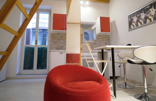 Lanciano Apartment | MareMonti - One Bedroom Apartment, Sleeps 2