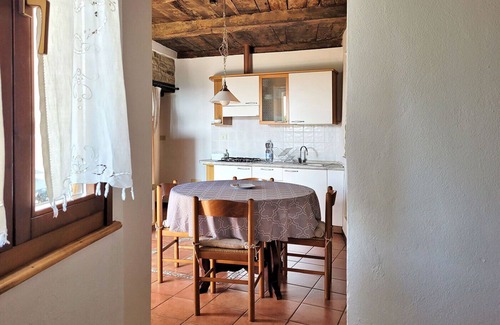 Cessole House | MARENCO LANGHE COUNTRY HOUSE Barbera | with pool, garden, view, wi-fi