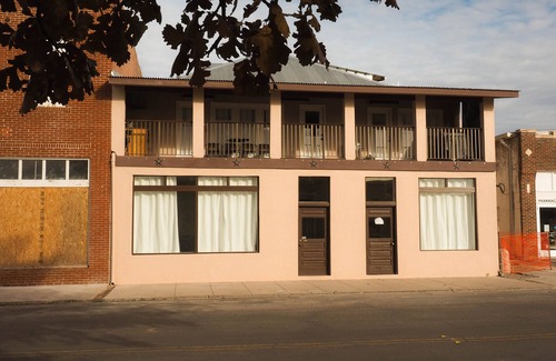 Marfa Apartment | Marfa House La Ventana, in Central Marfa