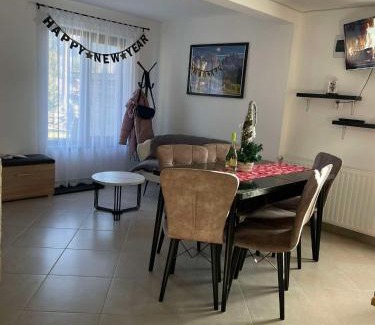 Izvoare House | Margaréta kulcsosház