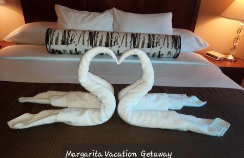 Oro-Medonte Apartment | Margarita Vacation Getaway