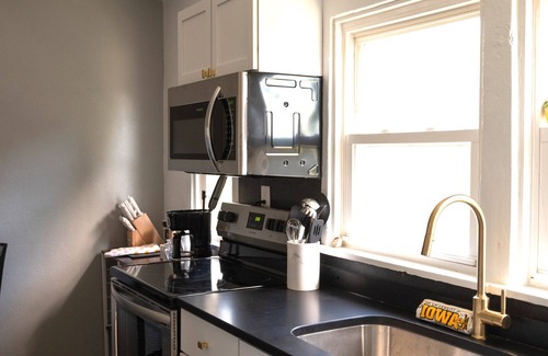 Iowa City House | Marge’s Place. Explore Iowa City and rest in comfort.