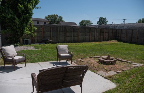 Iowa City House | Marge’s Place. Explore Iowa City and rest in comfort.