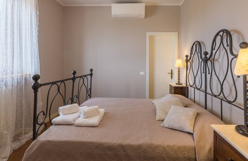 Mondavio Apartment | Margherita apartment in Agriturismo Villa Beatrice, 15 minutes from the beach