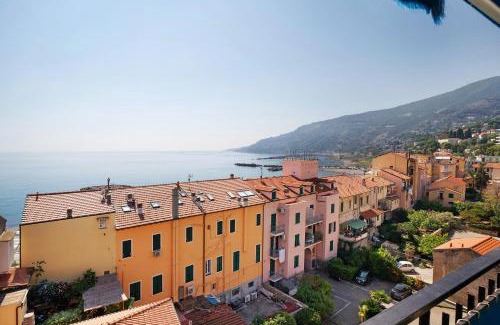 Ospedaletti Apartment | Margherita