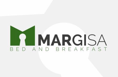 Nola Apartment | MARGISA