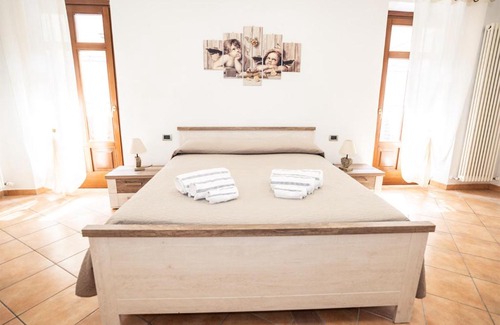 Venaria Reale Apartment | Margot Family