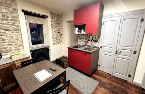 Murazzano Apartment | Margot's House - Red