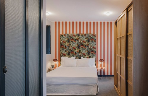 Sololaki Hotel | Margot Sololaki