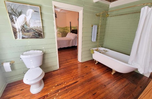 St. Gabriel Bed & Breakfast | Marguerite Bed and Breakfast