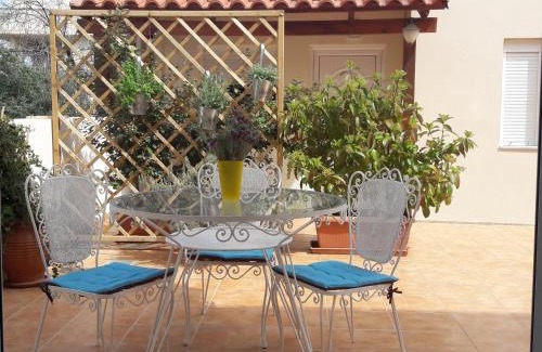 Istron Apartment | Maria Apts
