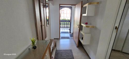Burgwald Apartment | Maria