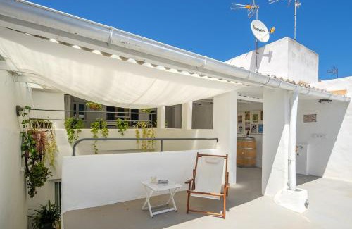 Maria de la Salut House | Maria de la Salut