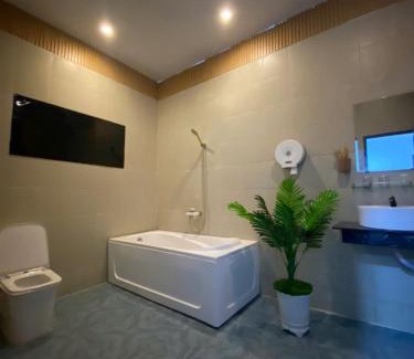 Ba Tri Hotel | Maria Hotel