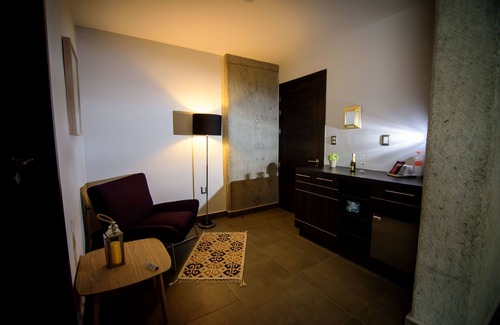 San Agustin de las Juntas Hotel | Maria Ines Hotel Suite