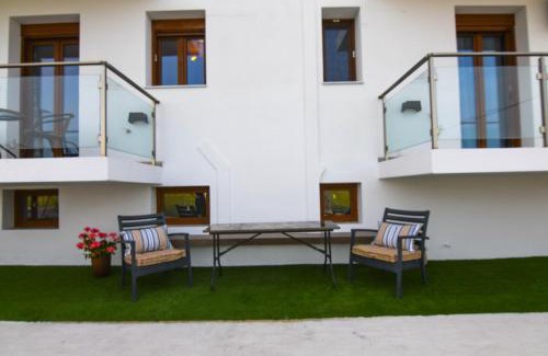 Ireon Apartment | Maria Ireon Apartment 1 with hot-tube
