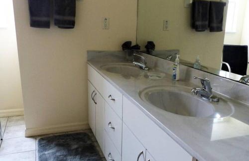 Eisenhower Villa | Maria Maria * vacation rental with amazing lake vi