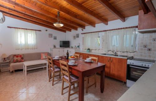 Khelmata House | Maria's Cottage House