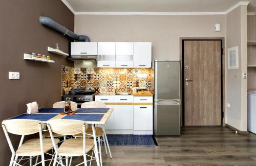 Tsikalaria Apartment | Maria's modern studio 5min from beach