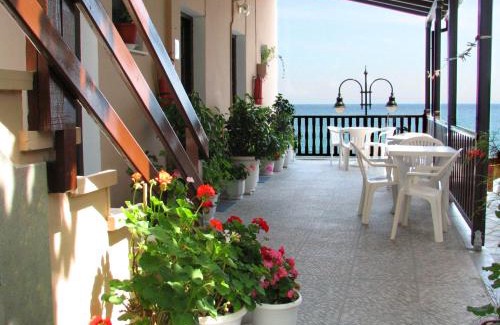 Agios Ioannis Apartment | MARIA Studios & Apartments