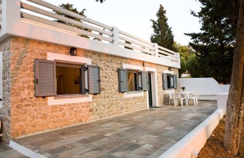 Mirties House | Marialenas House - Stone House at Myrties Beach Kalymnos