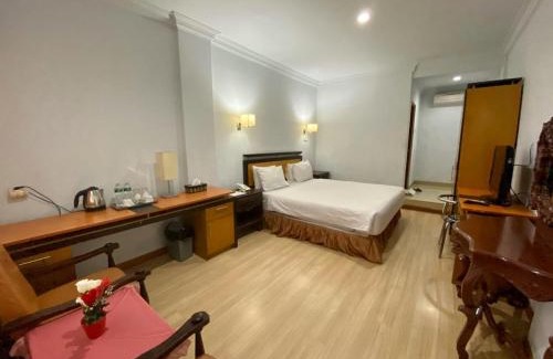 Padang Hotel | Mariani International Hotel