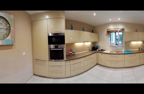 Ipsos House | Marianna's house PAT