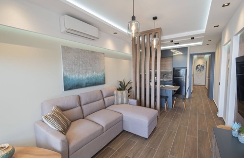 Nea Moudania Apartment | Marianthi Theatre by Rentals Pro-Nea Moudania