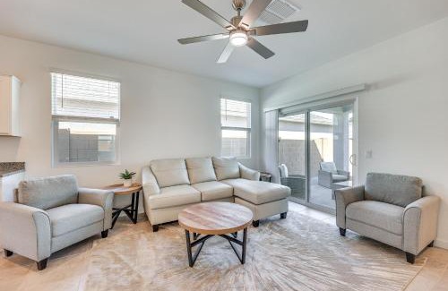 Maricopa House | Maricopa Home with Putting Green and Covered Patio!