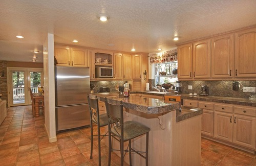 Tahoe Woods House | Marie's Getaway - Pool table * Private beach access * HOT TUB
