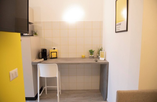 Roseto degli Abruzzi Condo | MARIGOLD RESIDENCE: ILLUMINATING